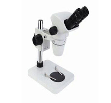 Base stereo binoculare della forma quadrata della colonna del microscopio dello zoom senza illuminazione
