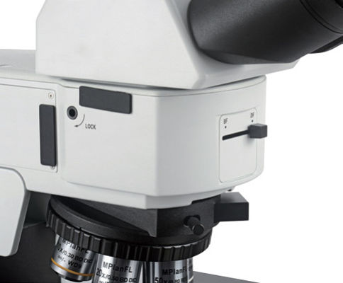 Macchina fotografica ottica 50X DIC obiettivo del microscopio del campo scuro di Trinocular metallurgico